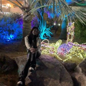 Meet your Posher, Christine